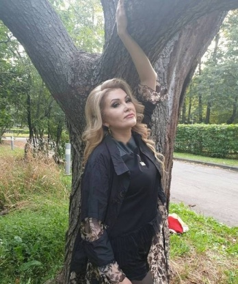 Живу в Москве. 🏙️
Мои услуги – это настоящий праздник для твоего тела и души. Буду нежно ласкать каждый сантиметр твоего тела и открывать для тебя новые грани удовольствия. 💋🔥
Хочешь ощутить море блаженства и наслаждения? Со мной ты испытаешь неповторимый оргазм и почувствуешь себя на вершине счастья. 💦💫
Фото в моем профиле – это лишь небольшая часть того, что я могу предложить. В реальности я выгляжу еще лучше! 📸✨
Мои клиенты остаются в полном восторге и возвращаются ко мне снова и снова. 💕 У меня только позитивные отзывы, потому что я прекрасно знаю, как понравиться мужчине. 💃
Не упускай возможность испытать незабываемое сексуальное приключение со мной. Жду тебя для встречи в Москве. 😘 Ольга
